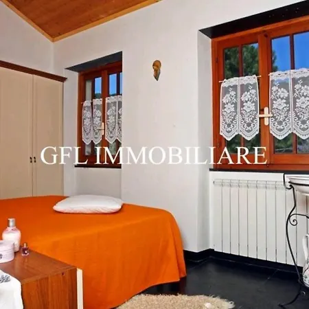 La Volpe E La Rosa Holiday home *