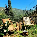 Feriehus La Volpe E La Rosa Uscio
