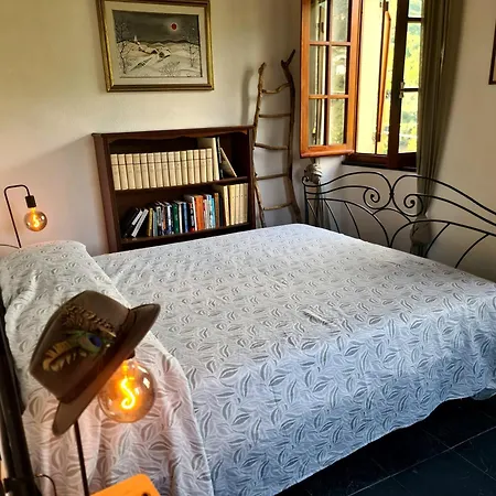 Semesterbostad La Volpe E La Rosa Uscio