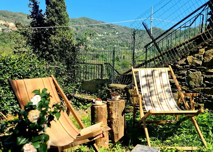 Semesterbostad La Volpe E La Rosa Uscio