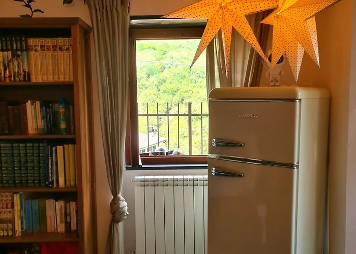 Semesterbostad La Volpe E La Rosa Uscio